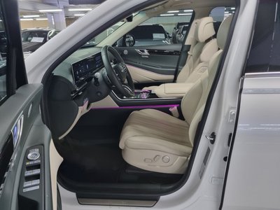 GENESIS GV80 - 10