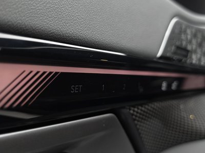 2025 BMW 5 SERIES thumbnail 33