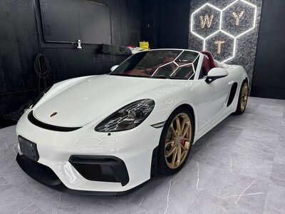 PORSCHE 718 SPYDER