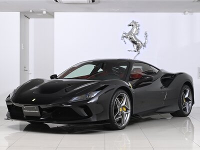 FERRARI F8 TRIBUTO - 2