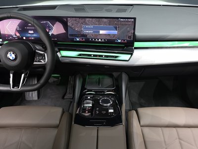BMW 5 SERIES - 5