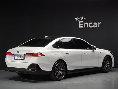 BMW 5 SERIES - 3