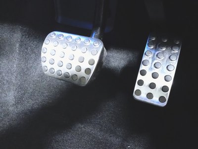 MERCEDES-BENZ GLB - 9