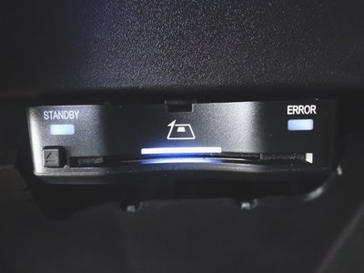 MERCEDES-BENZ GLB - 10