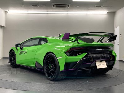 2022 Lamborghini HURACAN — миниатюра 13