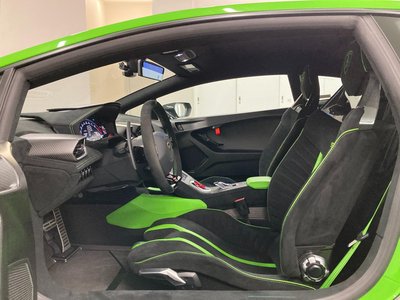 2022 Lamborghini HURACAN — миниатюра 26