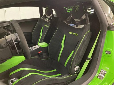 2022 Lamborghini HURACAN — миниатюра 27