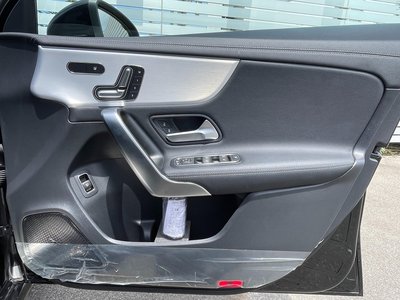 صورة مصغرة 33 لـ 2025 Mercedes-BENZ A-CLASS AMG
