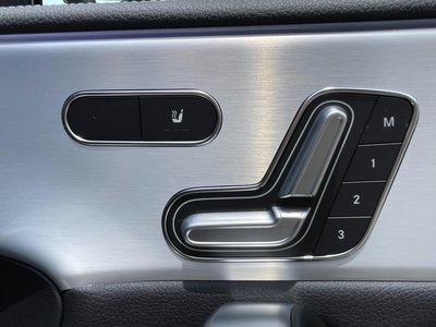 صورة مصغرة 14 لـ 2025 Mercedes-BENZ A-CLASS AMG