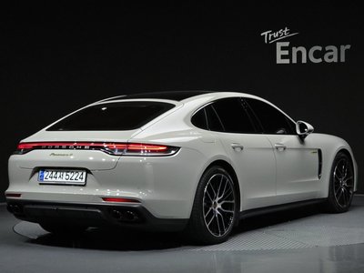 2023 Porsche PANAMERA 照片 4