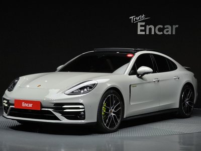 2023 Porsche PANAMERA 照片 1