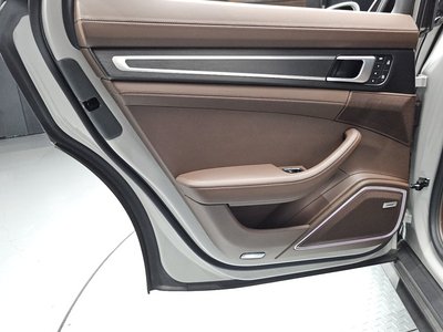 صورة مصغرة 15 لـ 2023 Porsche PANAMERA