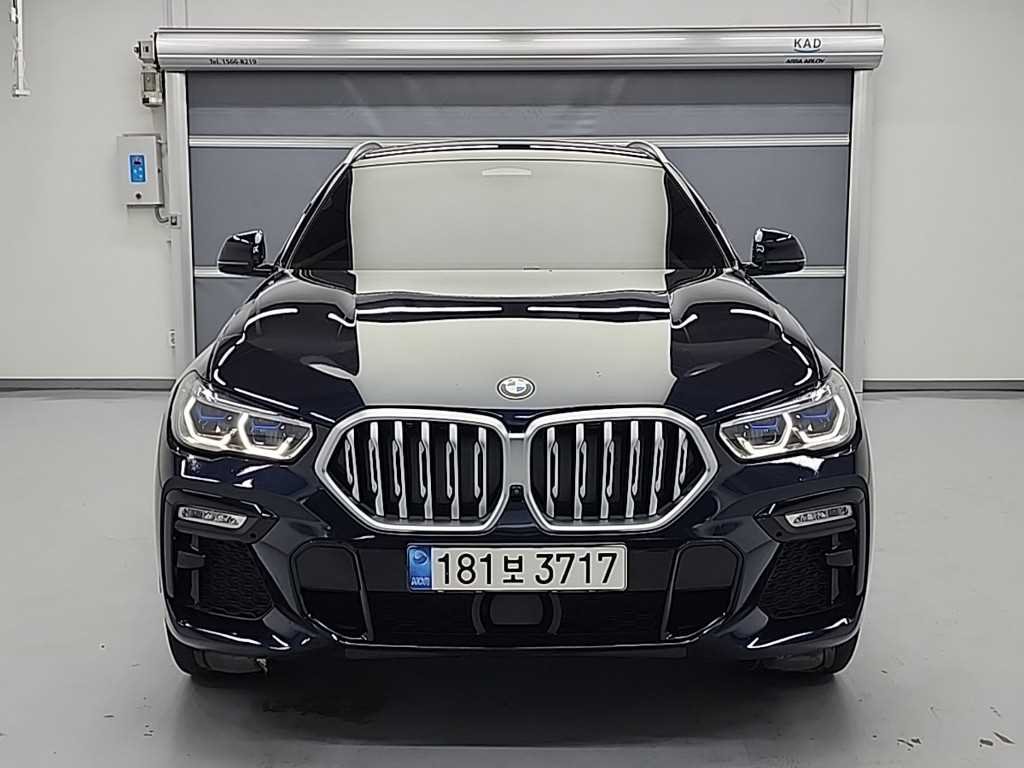 BMW X6 - View 1