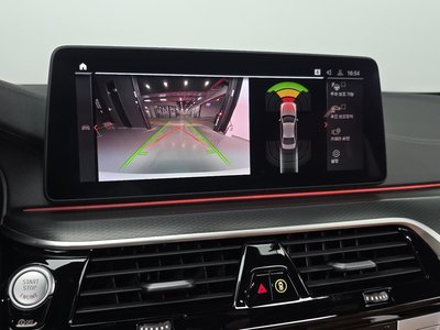 2022 BMW 5 SERIES — миниатюра 21