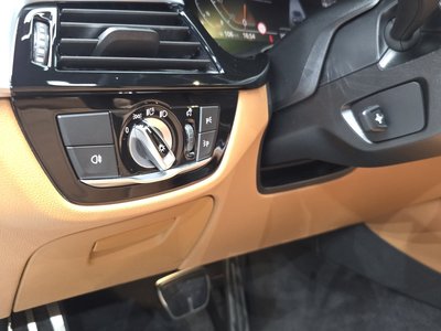 2022 BMW 5 SERIES — миниатюра 29
