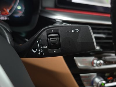 2022 BMW 5 SERIES — миниатюра 27