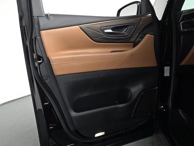 2024 Toyota ALPHARD thumbnail 15