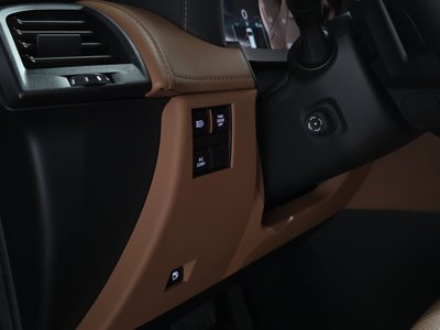 2024 Toyota ALPHARD thumbnail 40