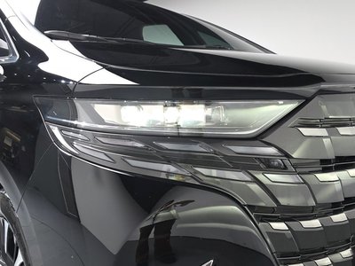2024 Toyota ALPHARD — фото 9