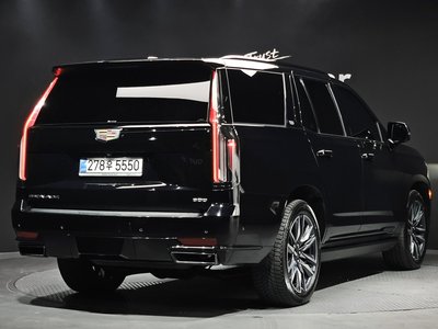 CADILLAC ESCALADE 5TH GENERATION - 5