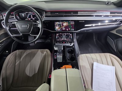 AUDI A8 - 5