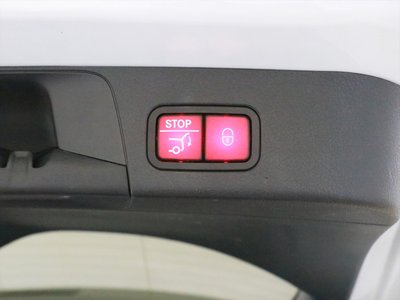 2023 Mercedes-BENZ GLB 缩略图 11