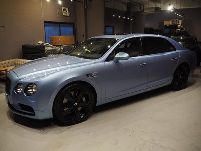 BENTLEY FLYING SPUR - 5