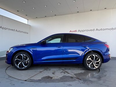AUDI Q8 - 6