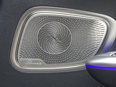 2023 Mercedes-BENZ GLC — миниатюра 32