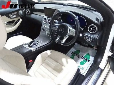 2019 Mercedes-BENZ C-CLASS AMG photo 3