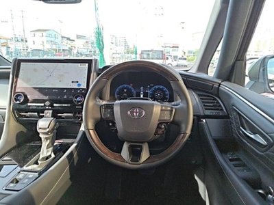 TOYOTA ALPHARD - 3