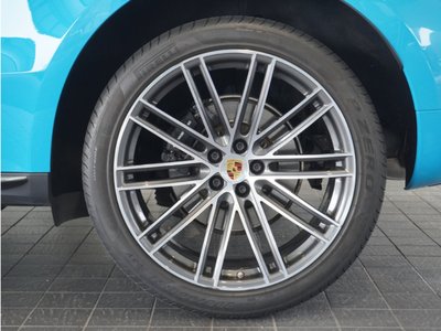 PORSCHE MACAN - 5