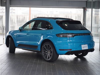 PORSCHE MACAN - 6