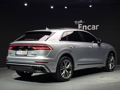 2022 AUDI Q8 照片 4