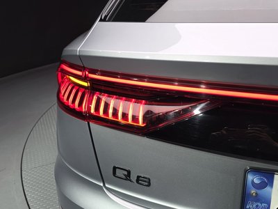 2022 AUDI Q8 照片 10