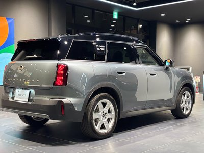 MINI MINI COUNTRYMAN - 4