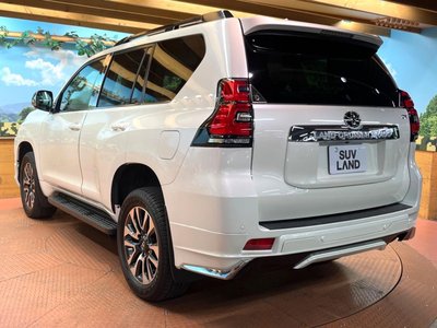 صورة 69 لـ 2023 Toyota LAND CRUISER PRADO