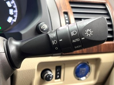 صورة 45 لـ 2023 Toyota LAND CRUISER PRADO