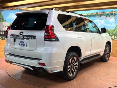 صورة 68 لـ 2023 Toyota LAND CRUISER PRADO