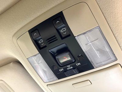 صورة 63 لـ 2023 Toyota LAND CRUISER PRADO