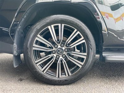 2023 Lexus LX thumbnail 41