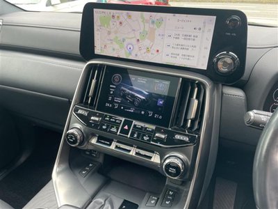 2023 Lexus LX thumbnail 7