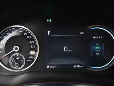 صورة 8 لـ 2021 Genesis GV80