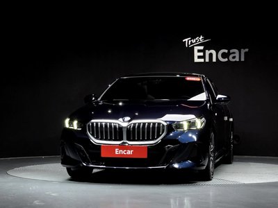 BMW 5 SERIES - 2