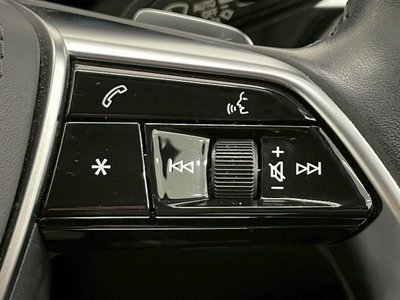 صورة مصغرة 93 لـ 2021 AUDI A8