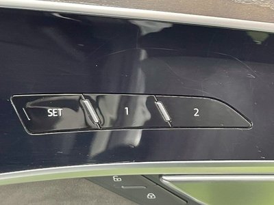 صورة مصغرة 84 لـ 2021 AUDI A8