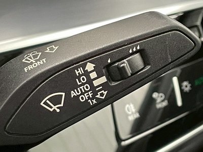صورة مصغرة 102 لـ 2021 AUDI A8