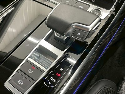 صورة مصغرة 108 لـ 2021 AUDI A8