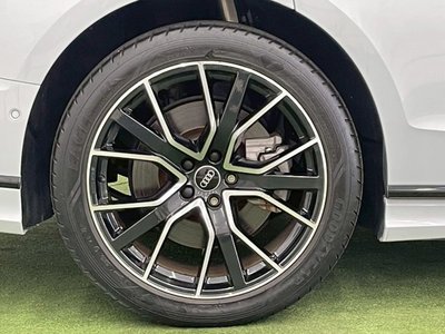 صورة مصغرة 44 لـ 2021 AUDI A8