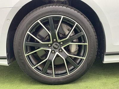 صورة مصغرة 49 لـ 2021 AUDI A8
